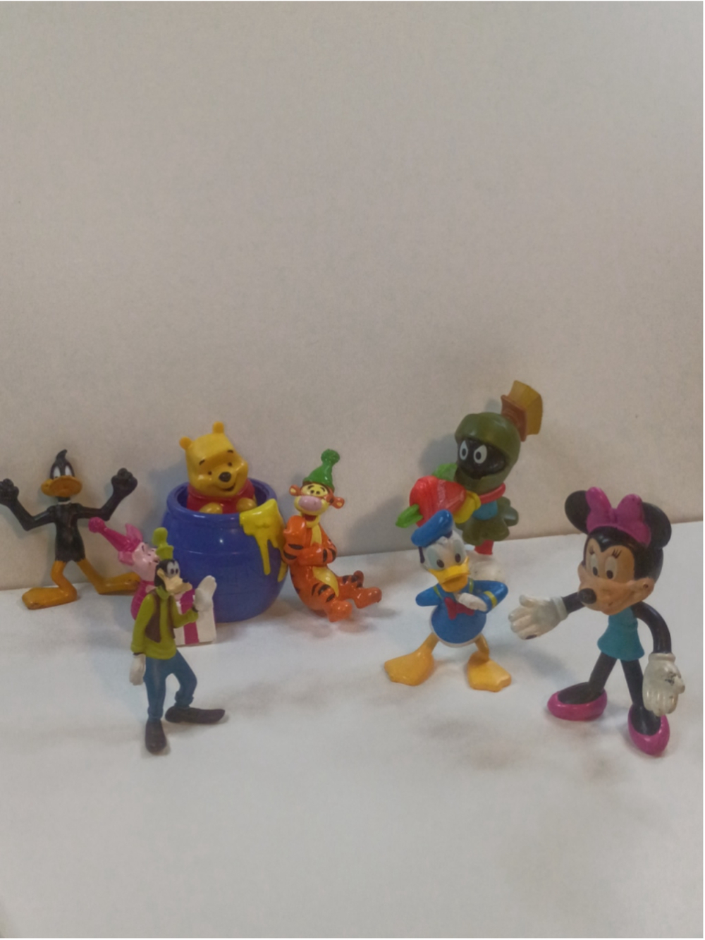 Lot of sex Disney characters figures mini, Donald, Goofy & more